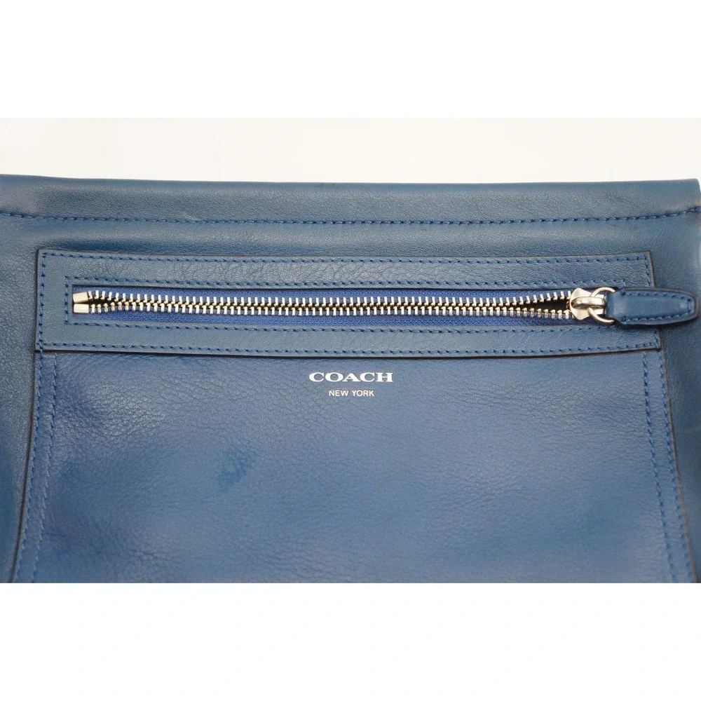 Coach Wristlet Blue Leather Tassel Charm Zippered Clutch VGC